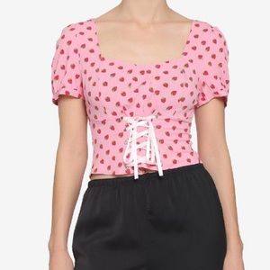 Strawberry Lace-Up Crop Woven‎ Top Hot Topic